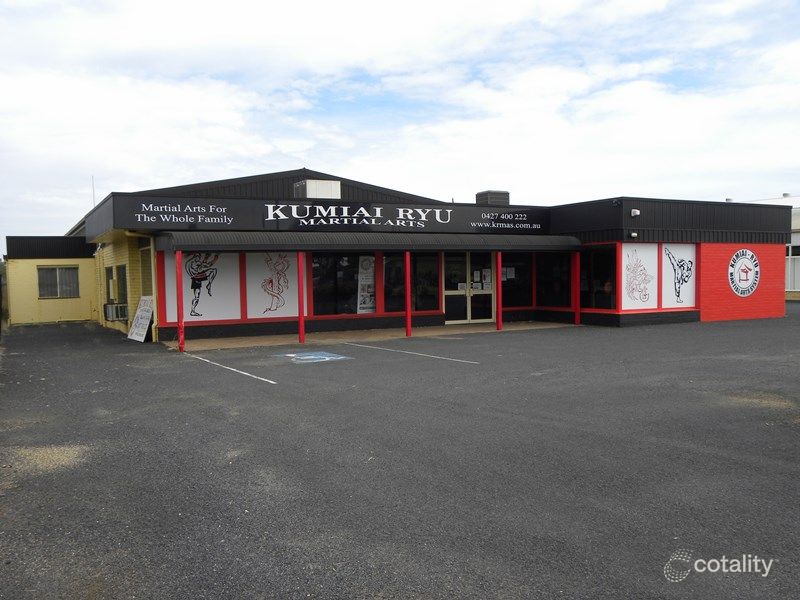48 William St, Cowra, NSW 2794