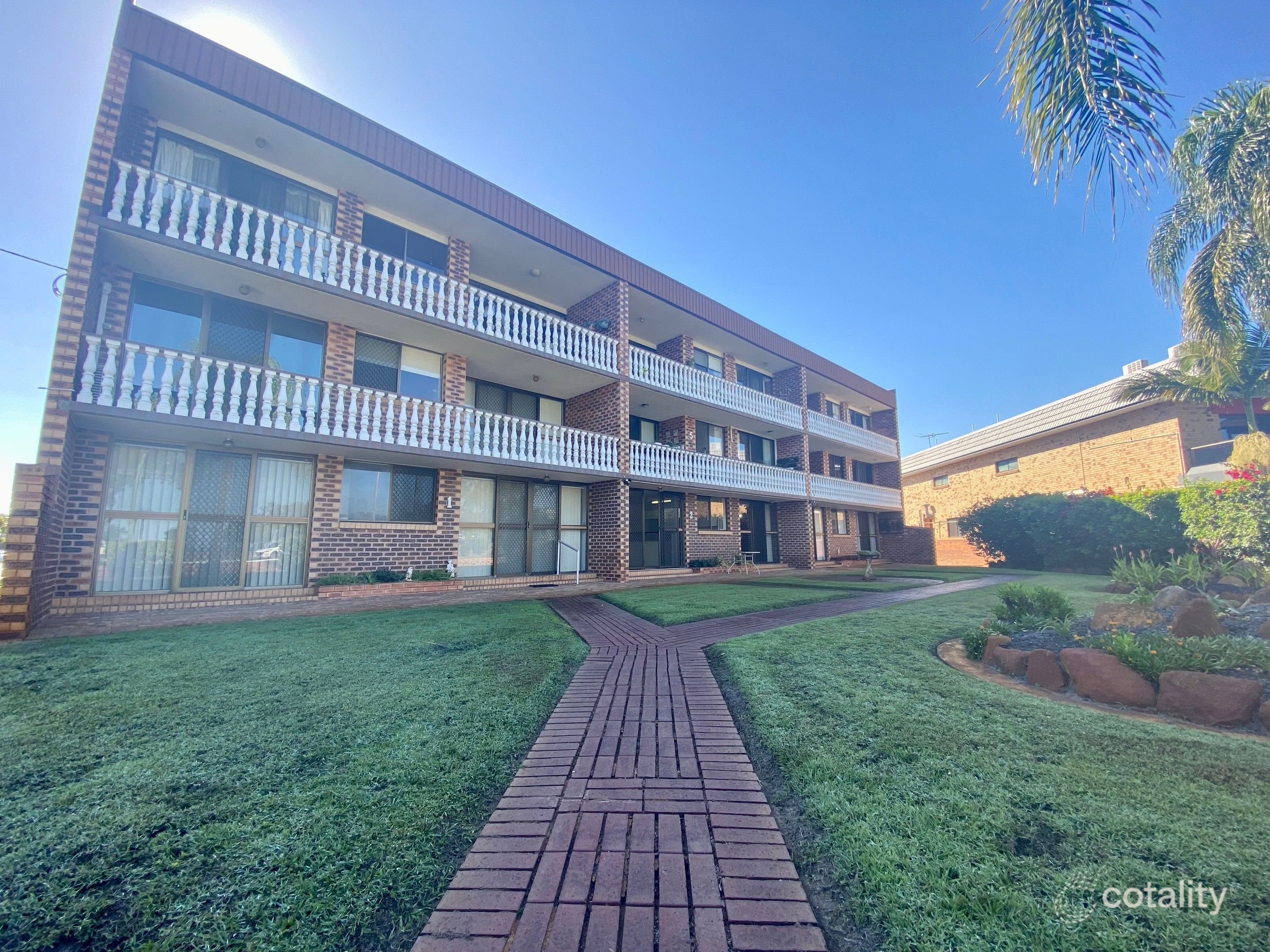 2/159 Welsby Pde, Bongaree, QLD 4507