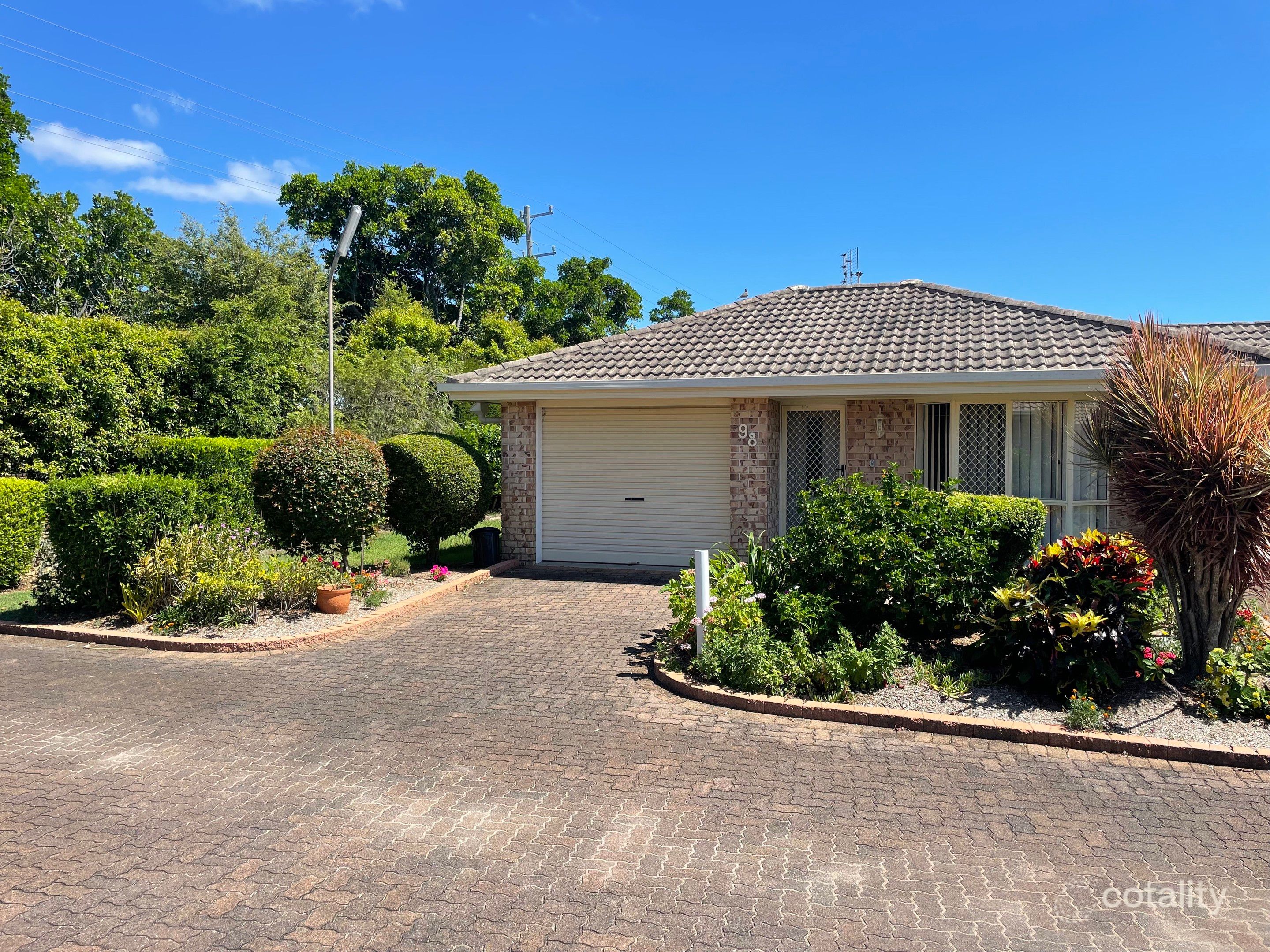 98/2 Peregrine Dr, Wurtulla, QLD 4575