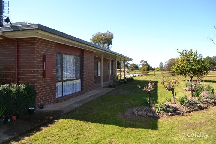 47 Devenish Rd, St James, VIC 3727