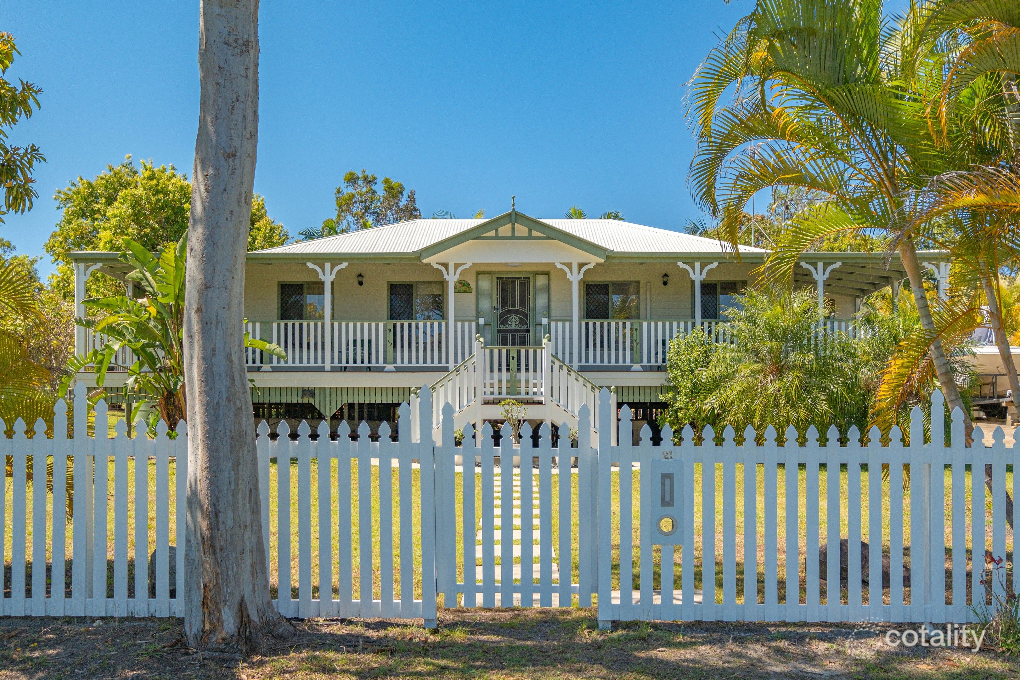 21 Seawitch Cres, Cooloola Cove, QLD 4580