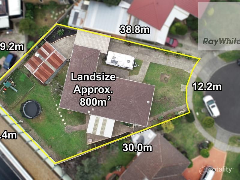 10 Aitken Pl, Gladstone Park, VIC 3043