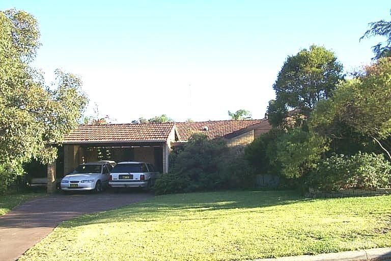8 Empen Ct, Leeming, WA 6149