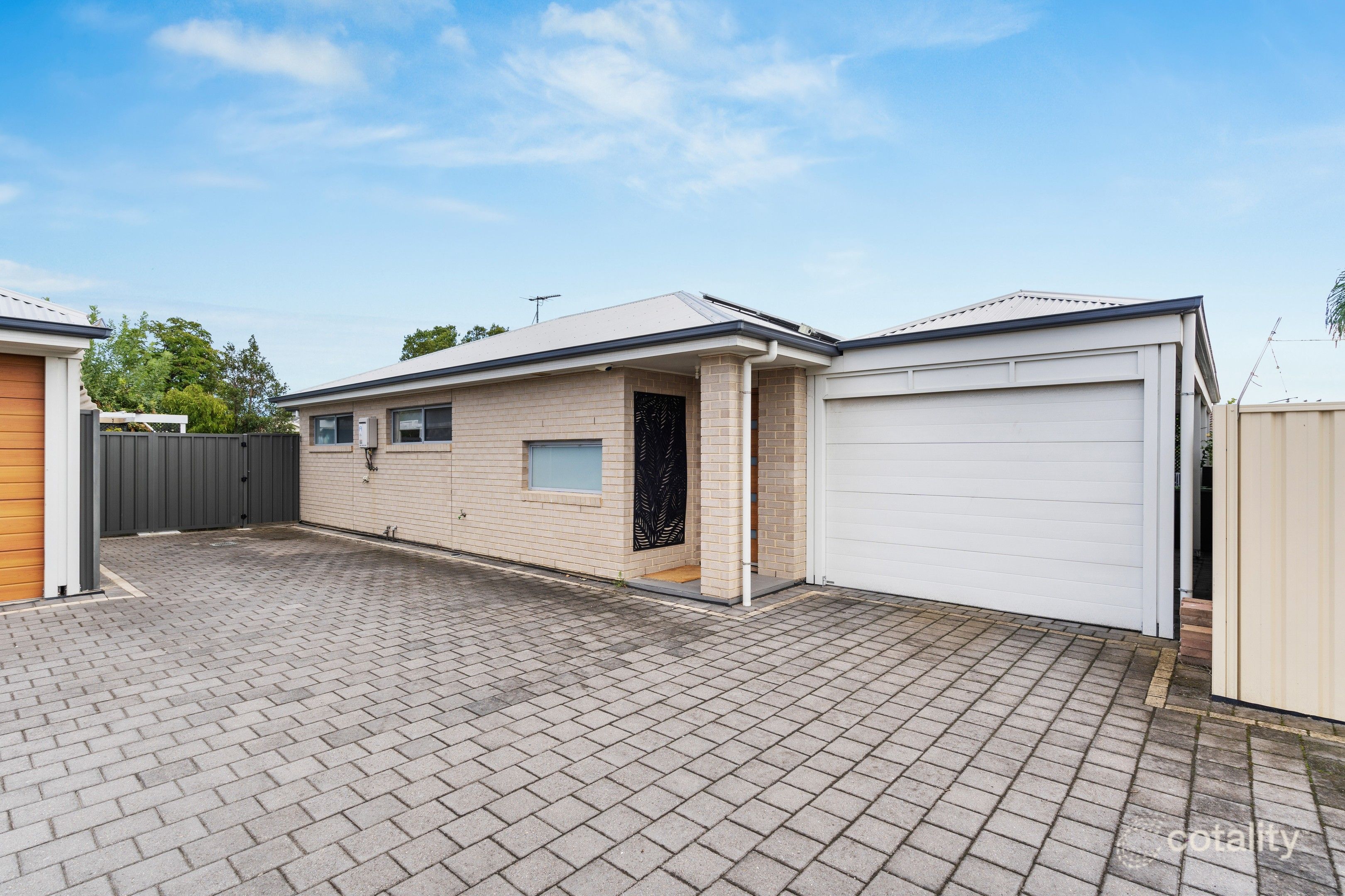 22a Wingfield St, Clovelly Park, SA 5042