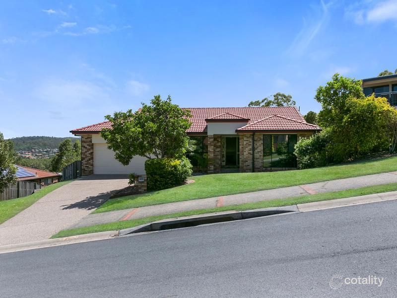 28 Midway Tce, Pacific Pines, QLD 4211