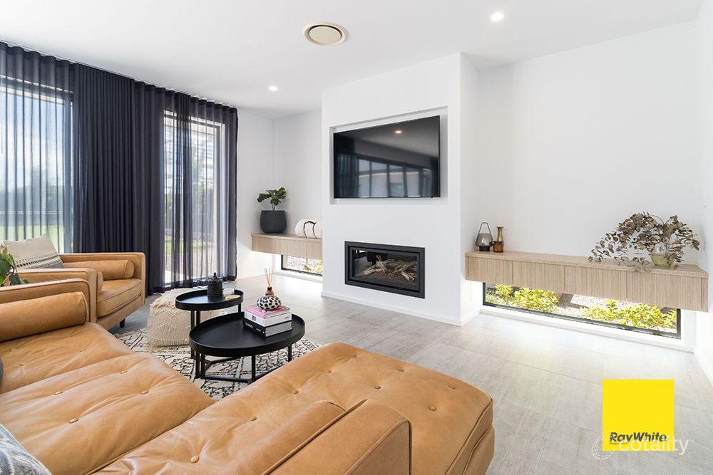 6 Hopkins St, Bungendore, NSW 2621