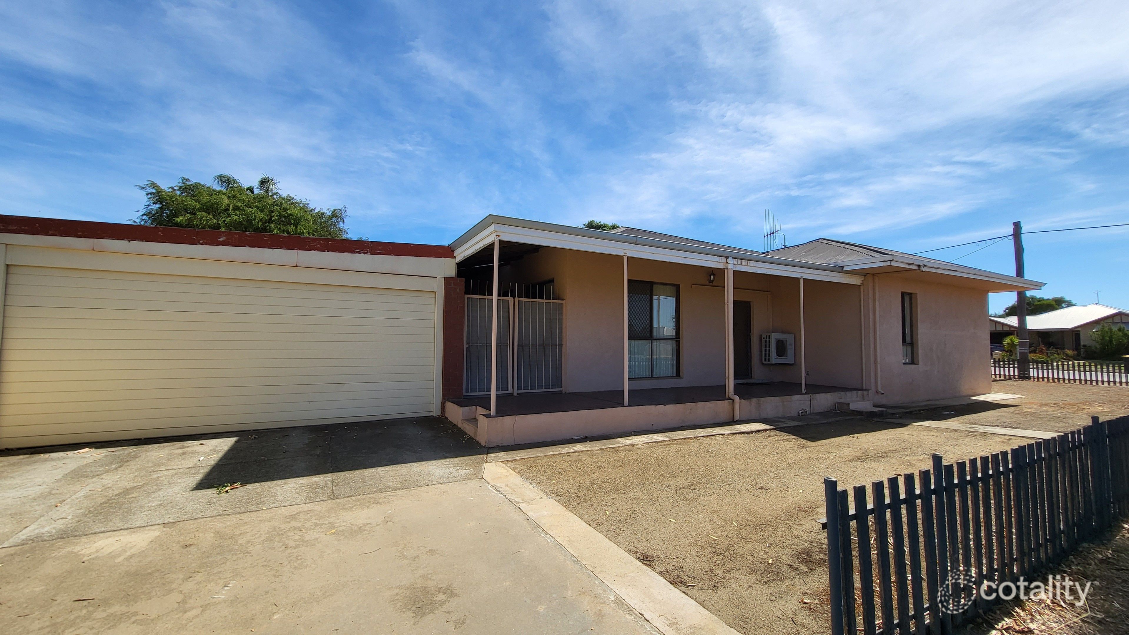 50 Beaufort St, Katanning, WA 6317