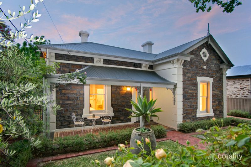 10 Fourth Ave, St Peters, SA 5069