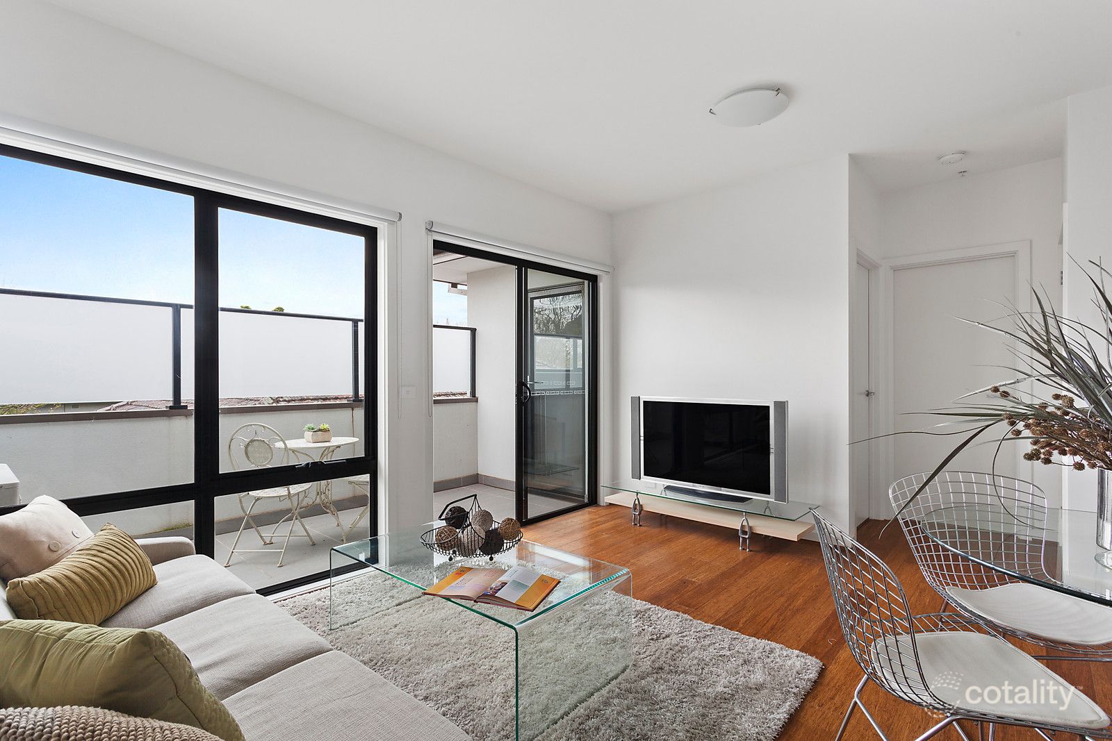 8/75 Lillimur Rd, Ormond, VIC 3204