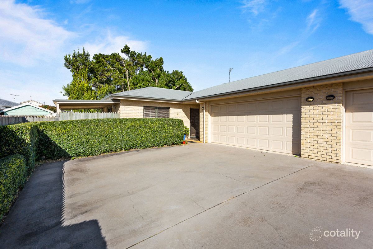 2/8a Derwak St, Harristown, QLD 4350