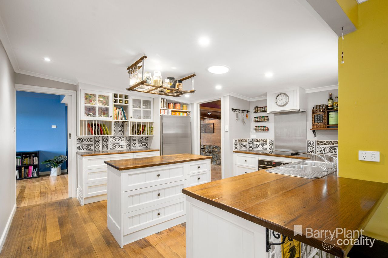 8 Hyde St, St Andrews, VIC 3761