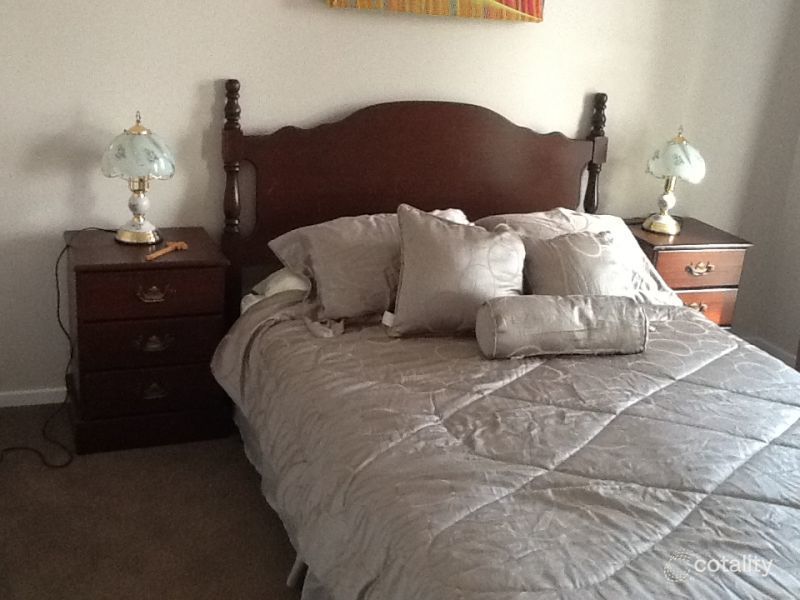 1 Osborne St, Flora Hill, VIC 3550