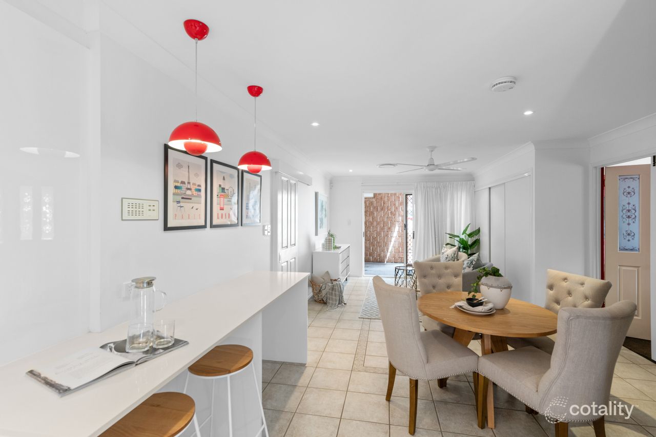 65 Wentworth Pde, Balmoral, QLD 4171