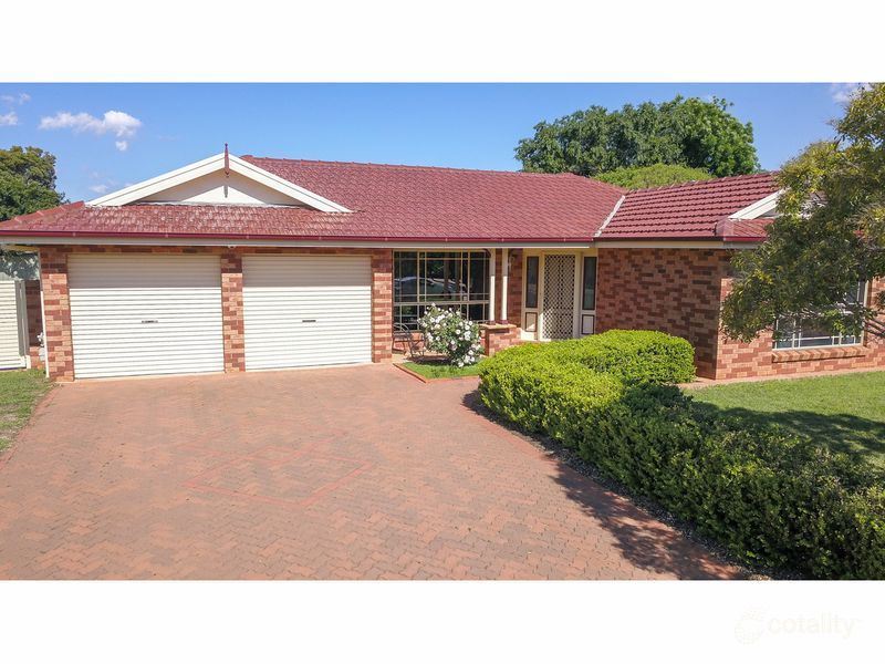 7 Gwydir Ct, Dubbo, NSW 2830