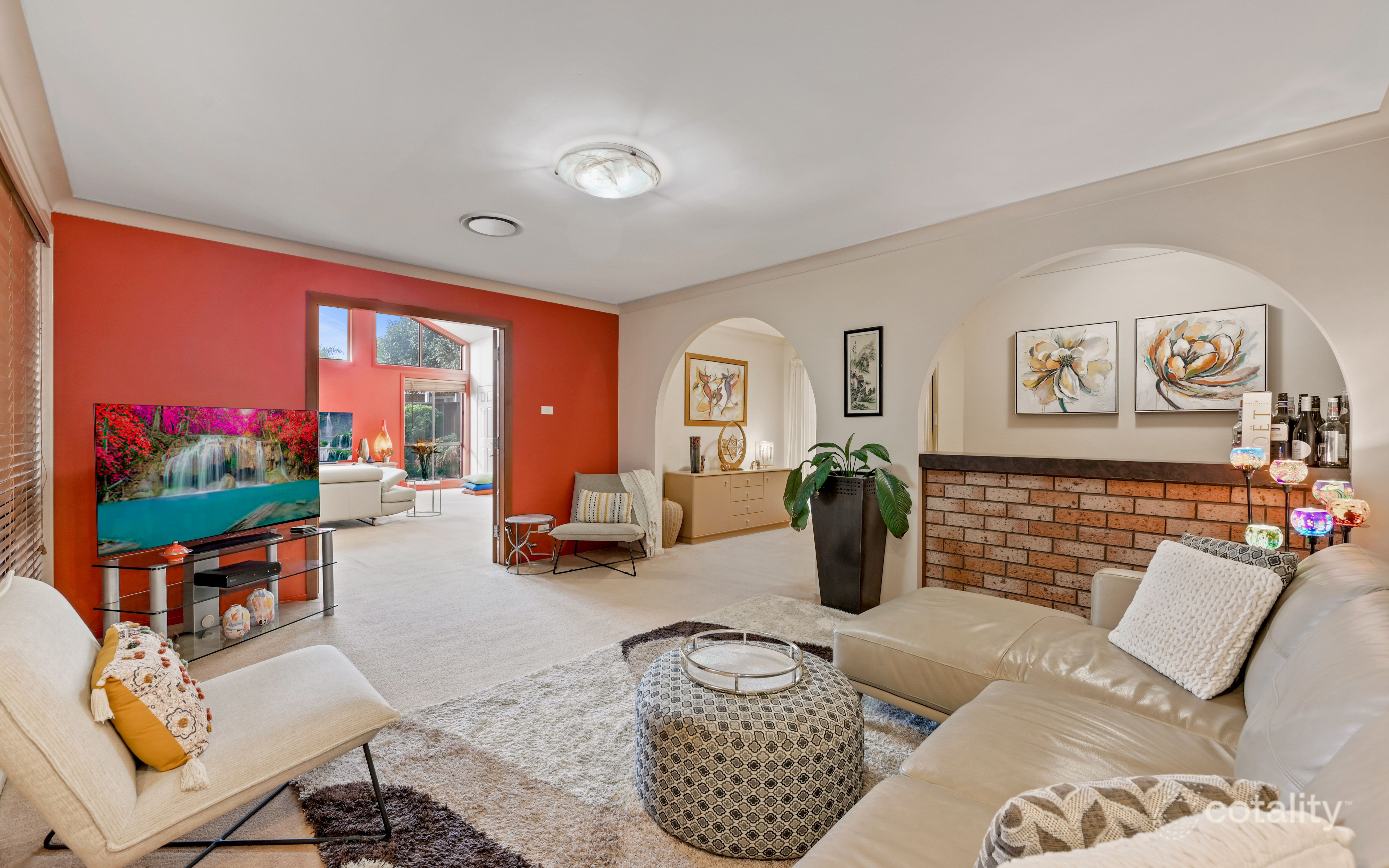 7 Hebrides Pl, St Andrews, NSW 2566