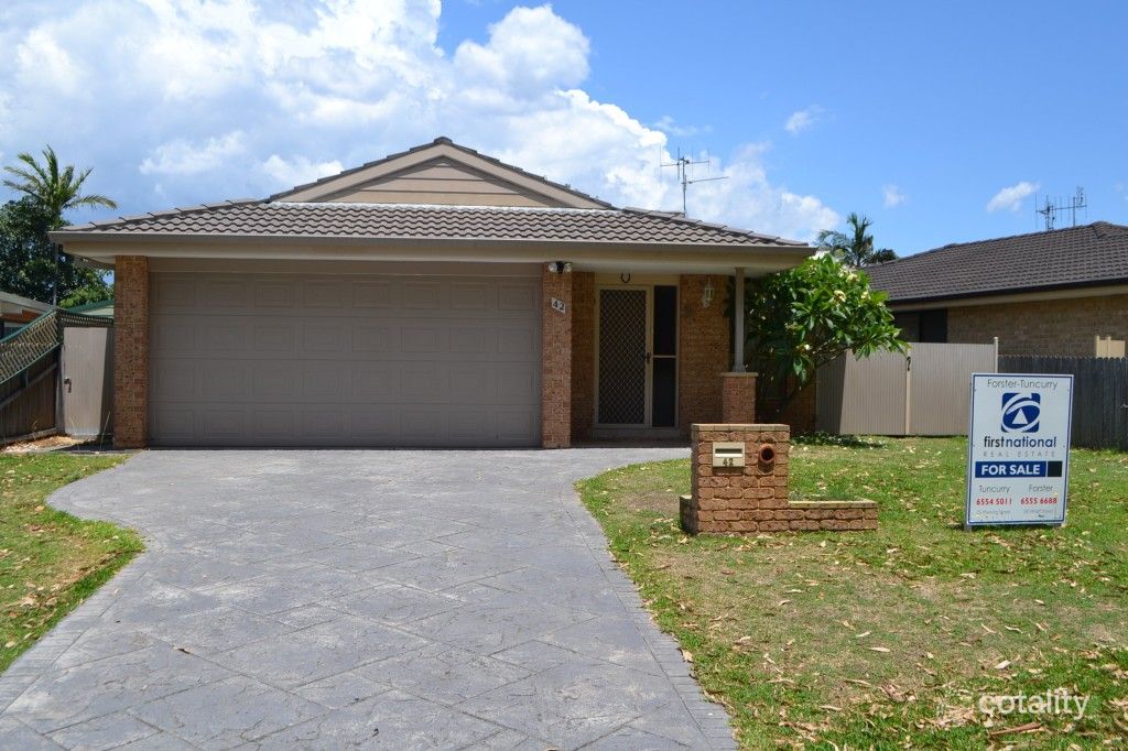 42 Mayers Dr, Tuncurry, NSW 2428