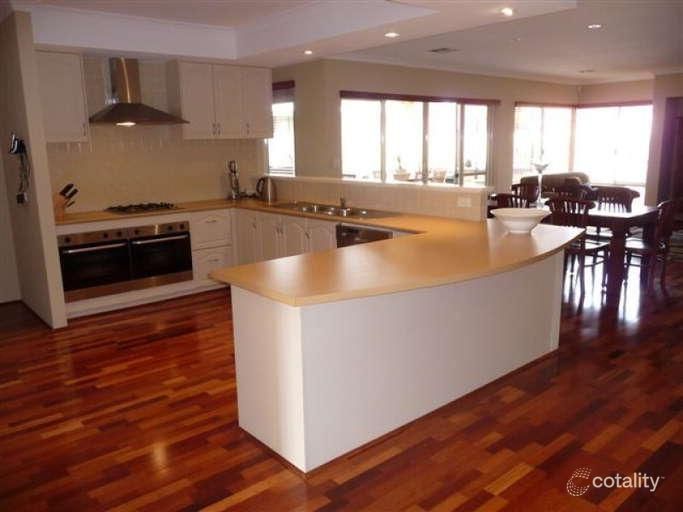 64 Carnegie Pde, Success, WA 6164