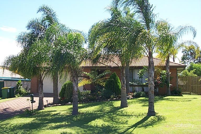 22 Ashburton Cl, Arundel, QLD 4214