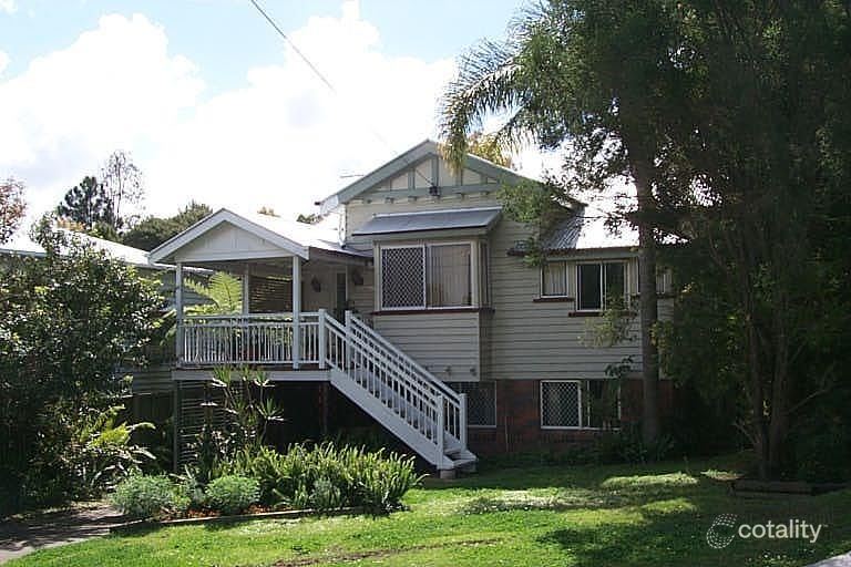 6 Fryar St, Camp Hill, QLD 4152