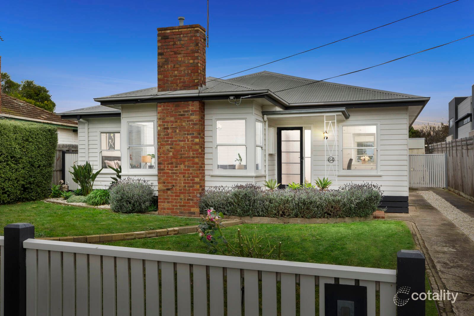 64 Vines Rd, Hamlyn Heights, VIC 3215
