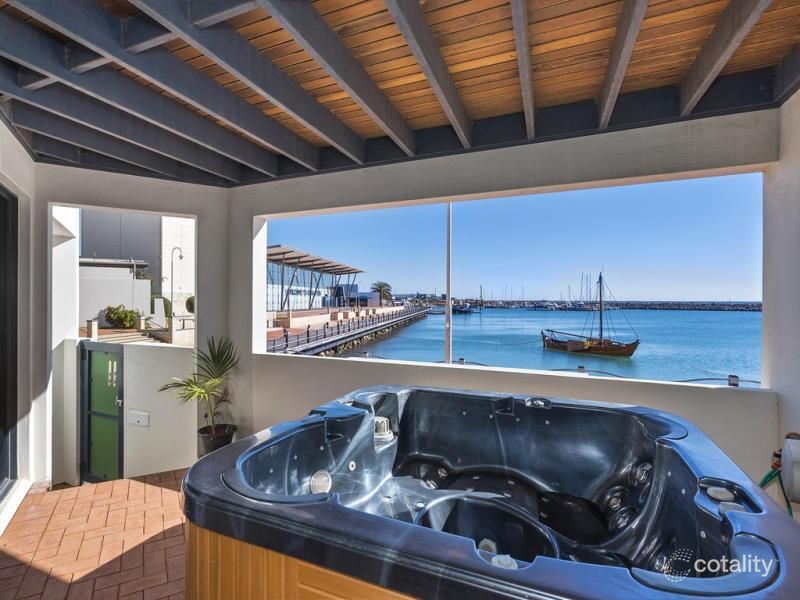 273 Foreshore Dr, Geraldton, WA 6530