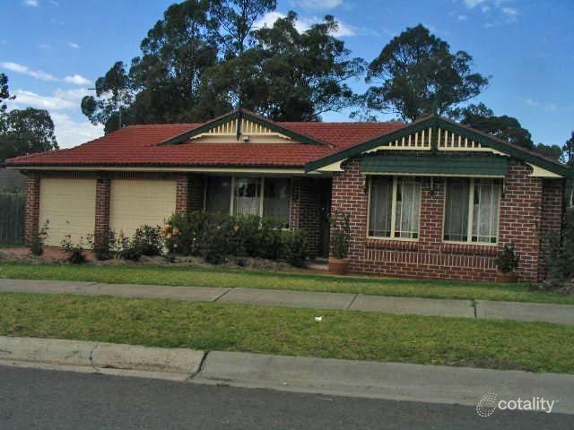 14 Woburn Abbey Ct, Wattle Grove, NSW 2173