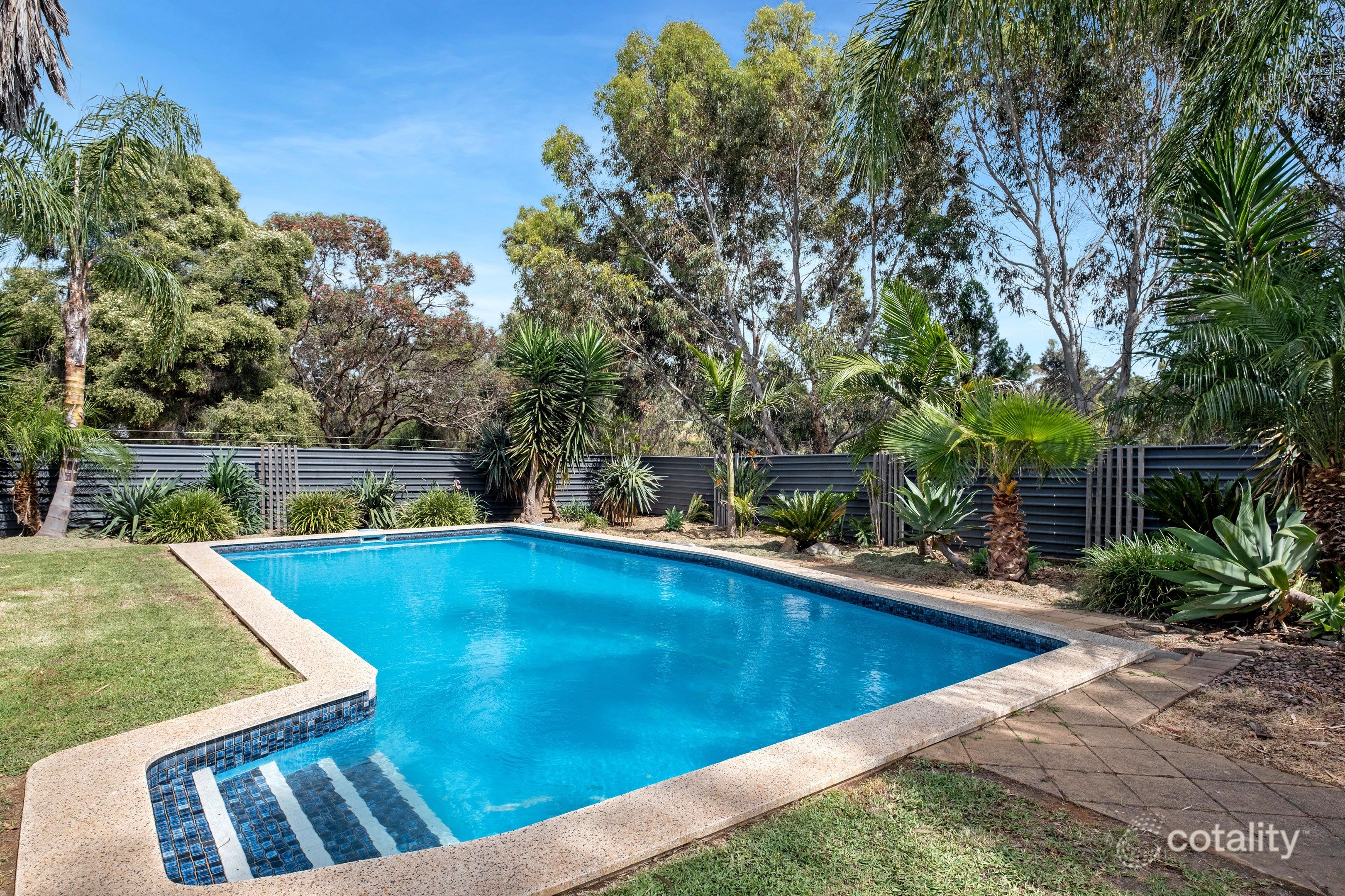 47 Greenwillow Cres, Happy Valley, SA 5159