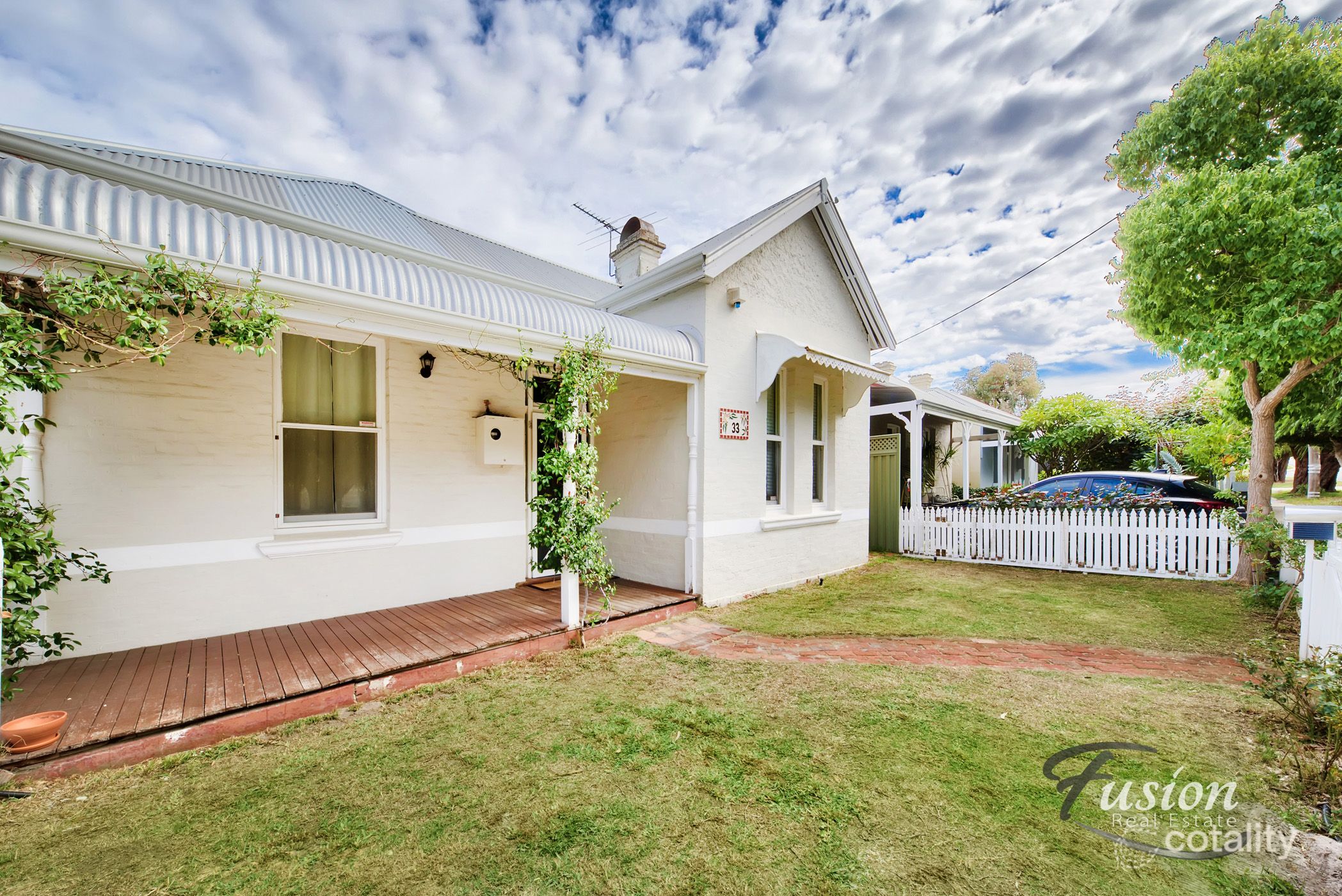 33 Stuart St, Maylands, WA 6051