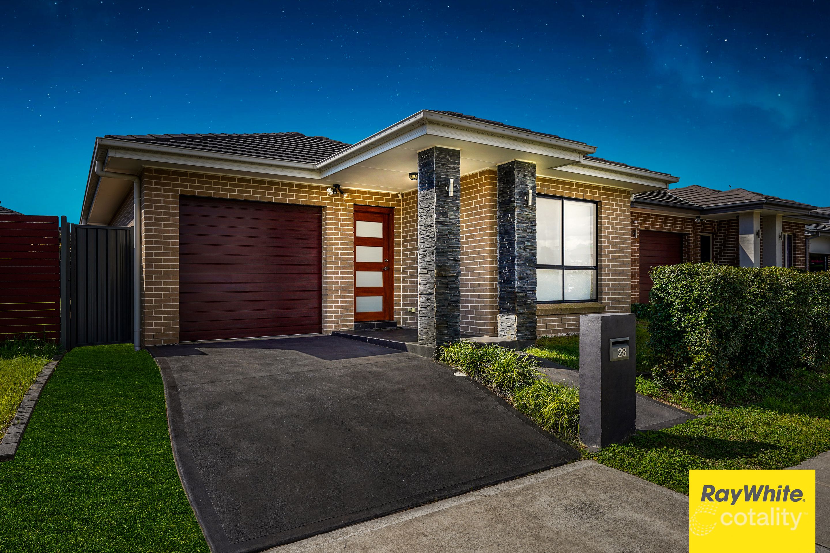 28 Rafter Pde, Ropes Crossing, NSW 2760