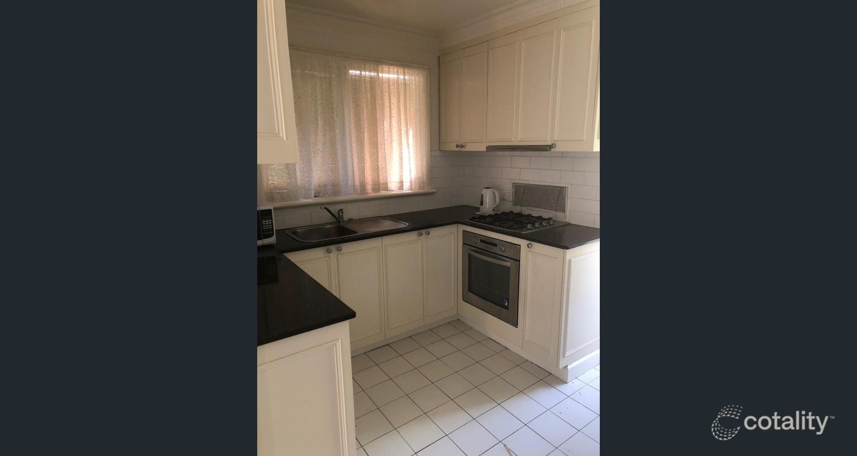 2/11 St Kinnord St, Aberfeldie, VIC 3040