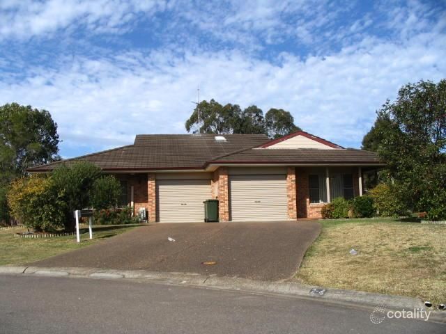 4 Windsor Cl, Valentine, NSW 2280