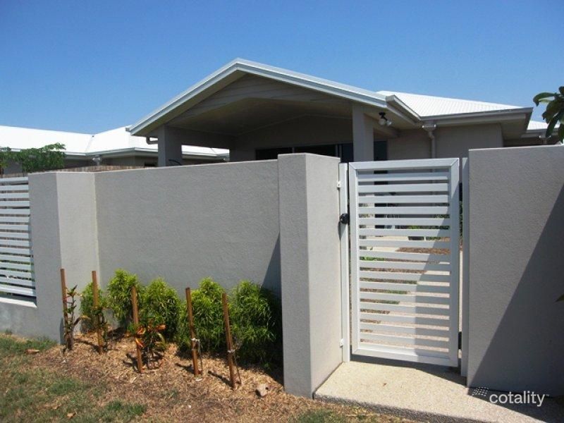 9 Berkshire Lane, Ooralea, QLD 4740