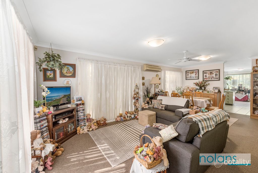 35 Soren Larsen Cres, Boambee East, NSW 2452
