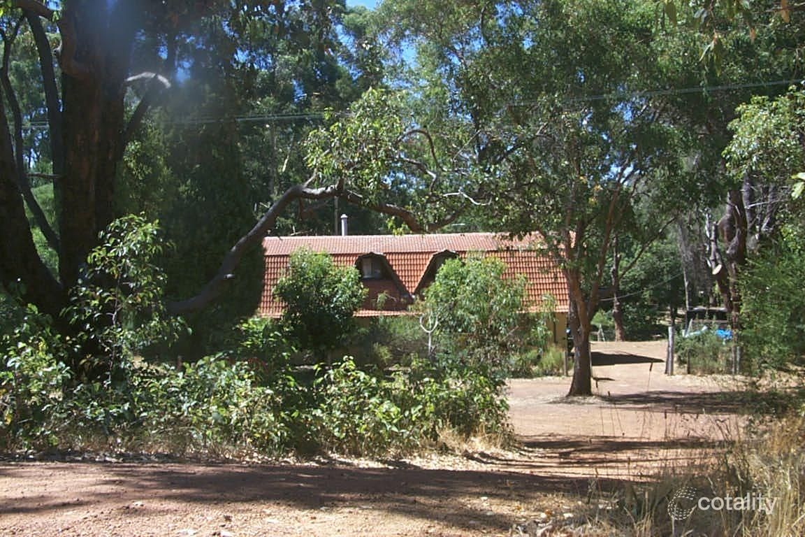 16 Harold St, Glen Forrest, WA 6071