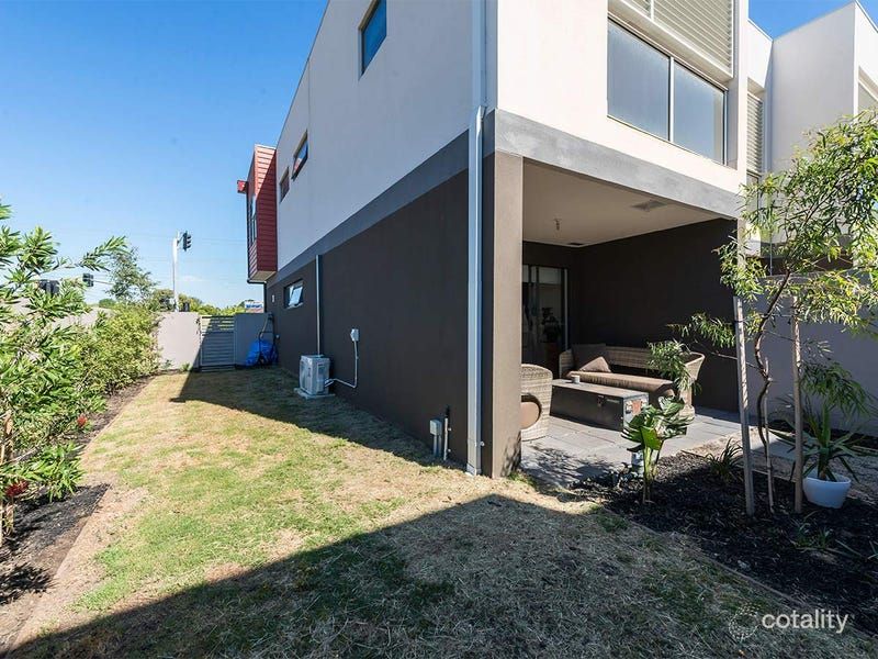 1/235 Wickham Rd, Moorabbin, VIC 3189