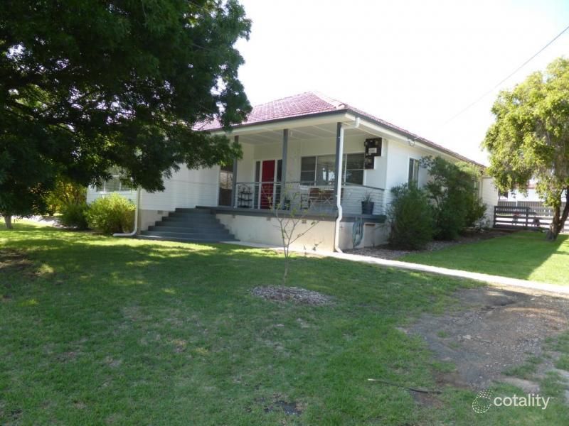 16 Castle St, Molong, NSW 2866