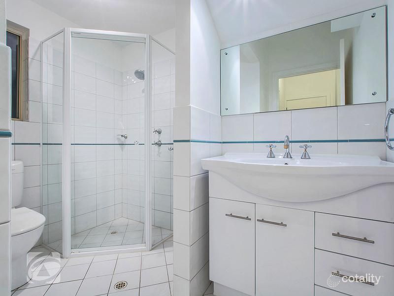 15 Alexa Rd, North Haven, SA 5018