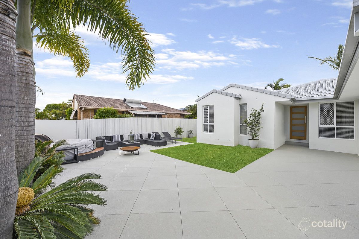 3 Styer Cct, Burleigh Waters, QLD 4220