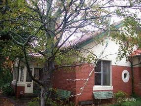 1/147 Wendouree Pde, Lake Wendouree, VIC 3350