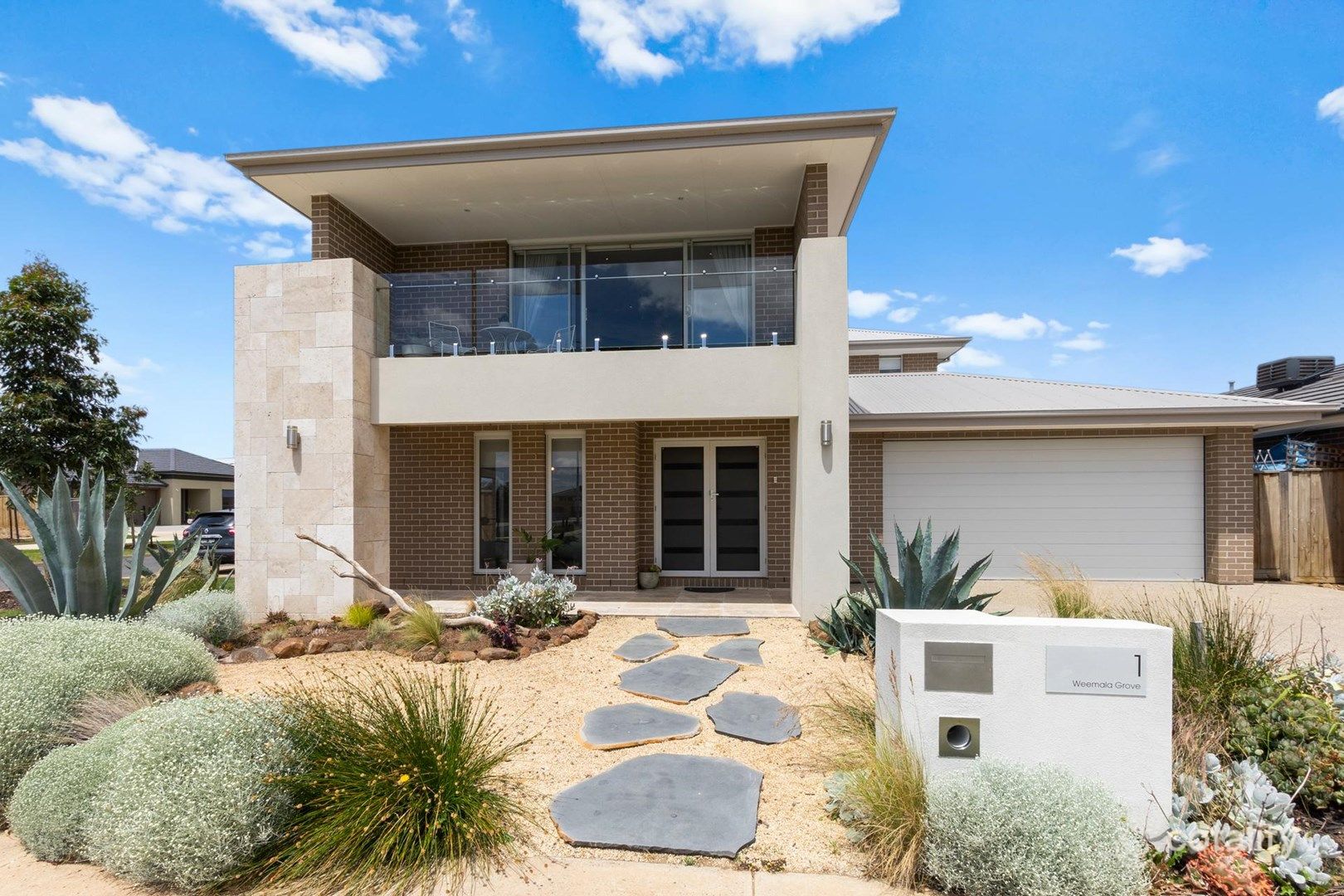 1 Weemala Gr, Werribee, VIC 3030
