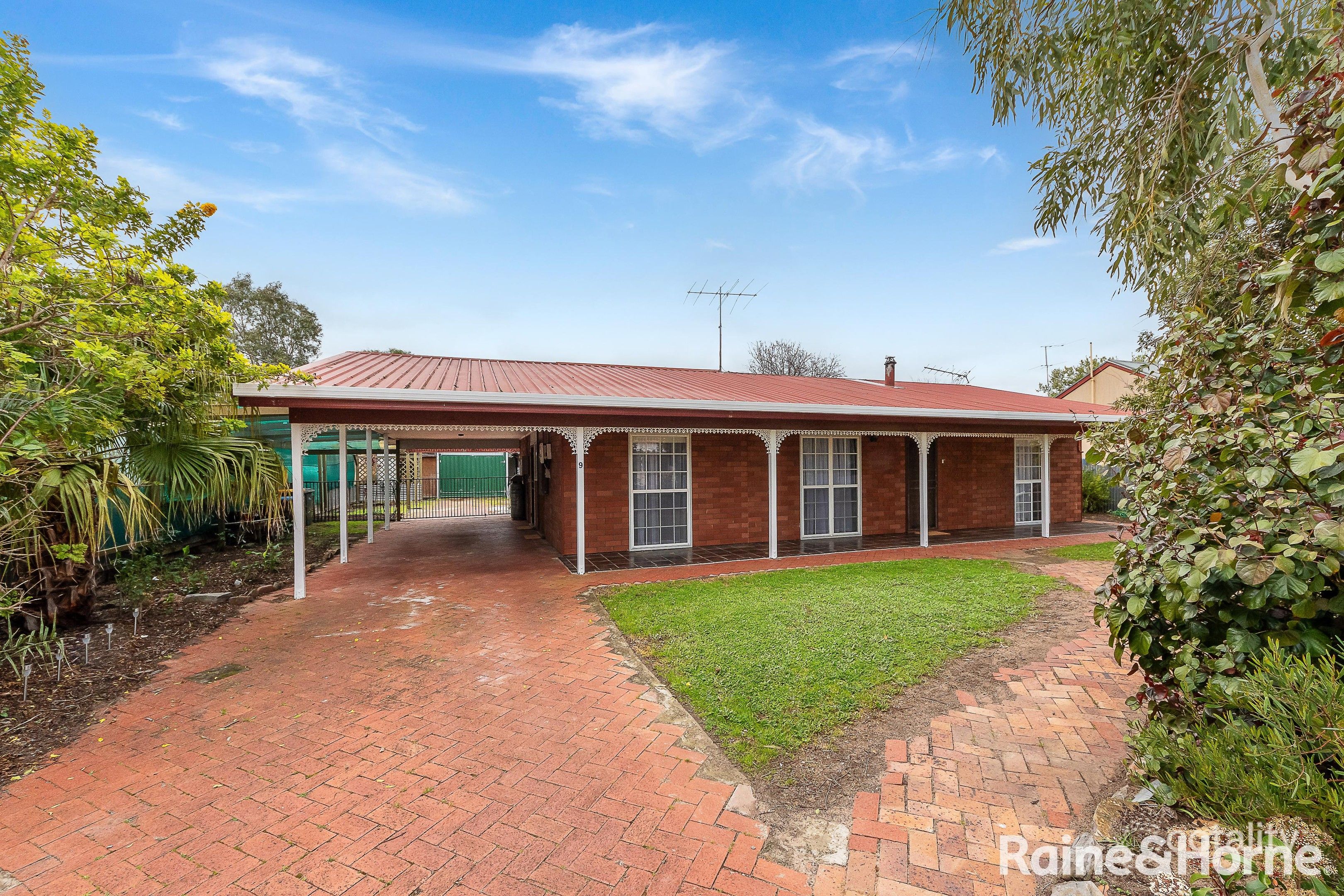 9 Lang St, Milang, SA 5256