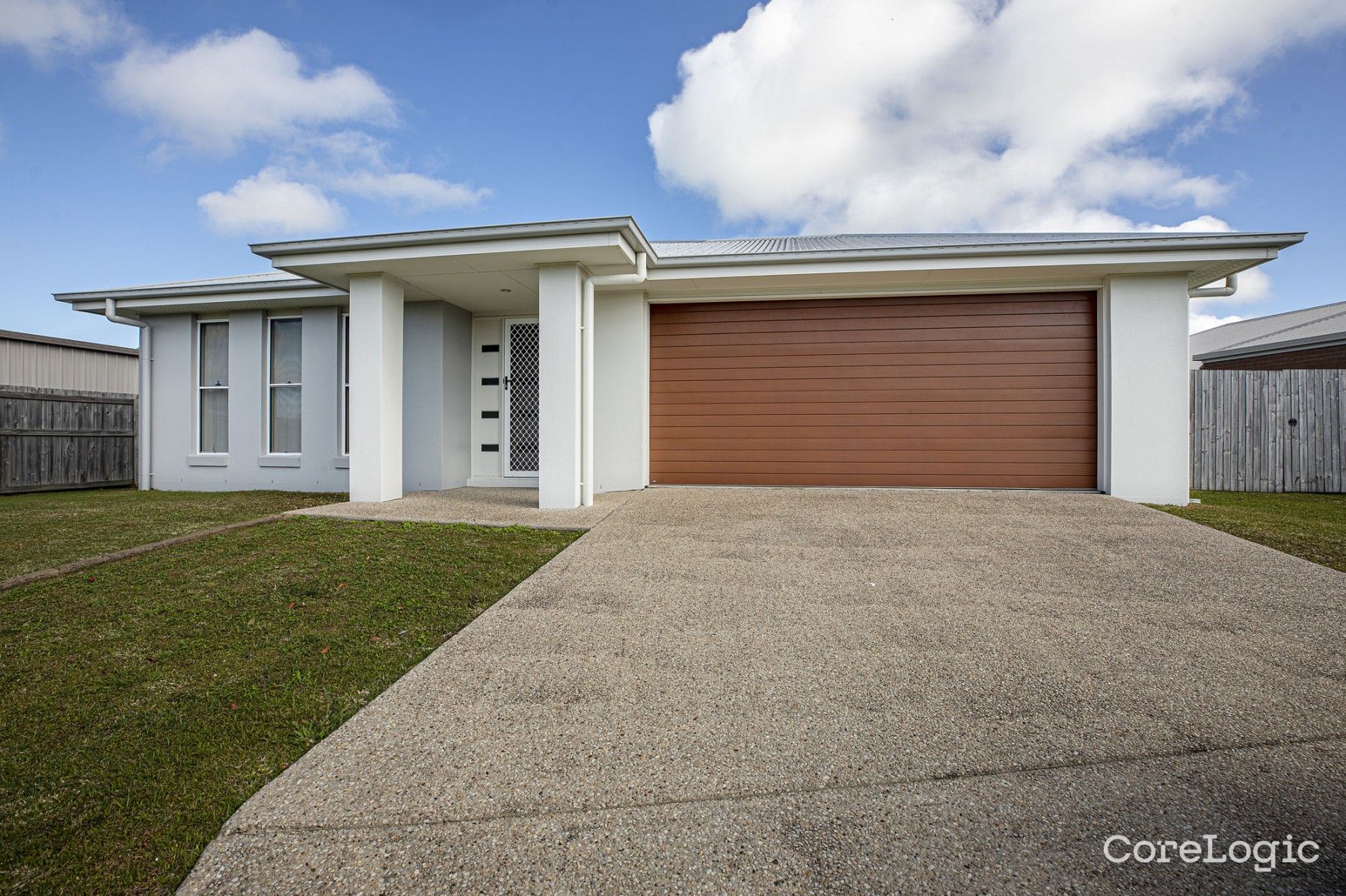 29 Dickens Ave, Ooralea, QLD 4740