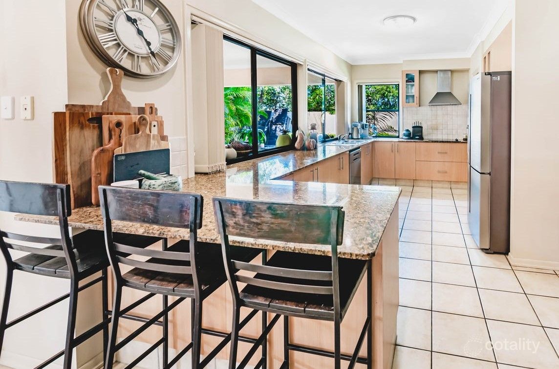 538 Oyster Cove Prom, Helensvale, QLD 4212