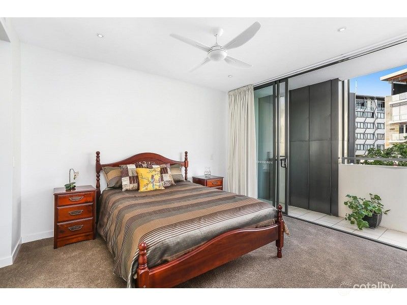 2205/1 Marina Prom, Paradise Point, QLD 4216