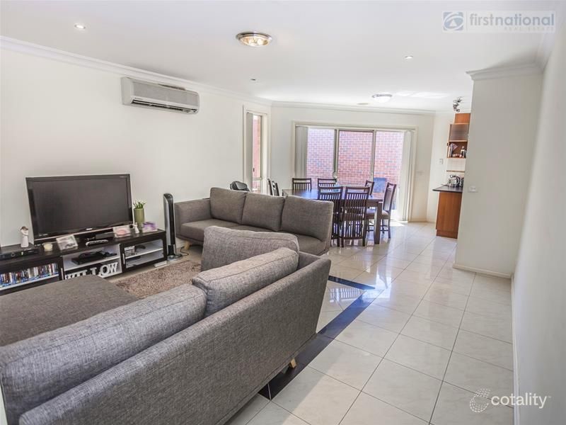 1/16 Lily Dr, Sydenham, VIC 3037