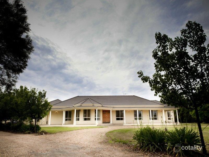 8 Francine Ct, Yoogali, NSW 2680