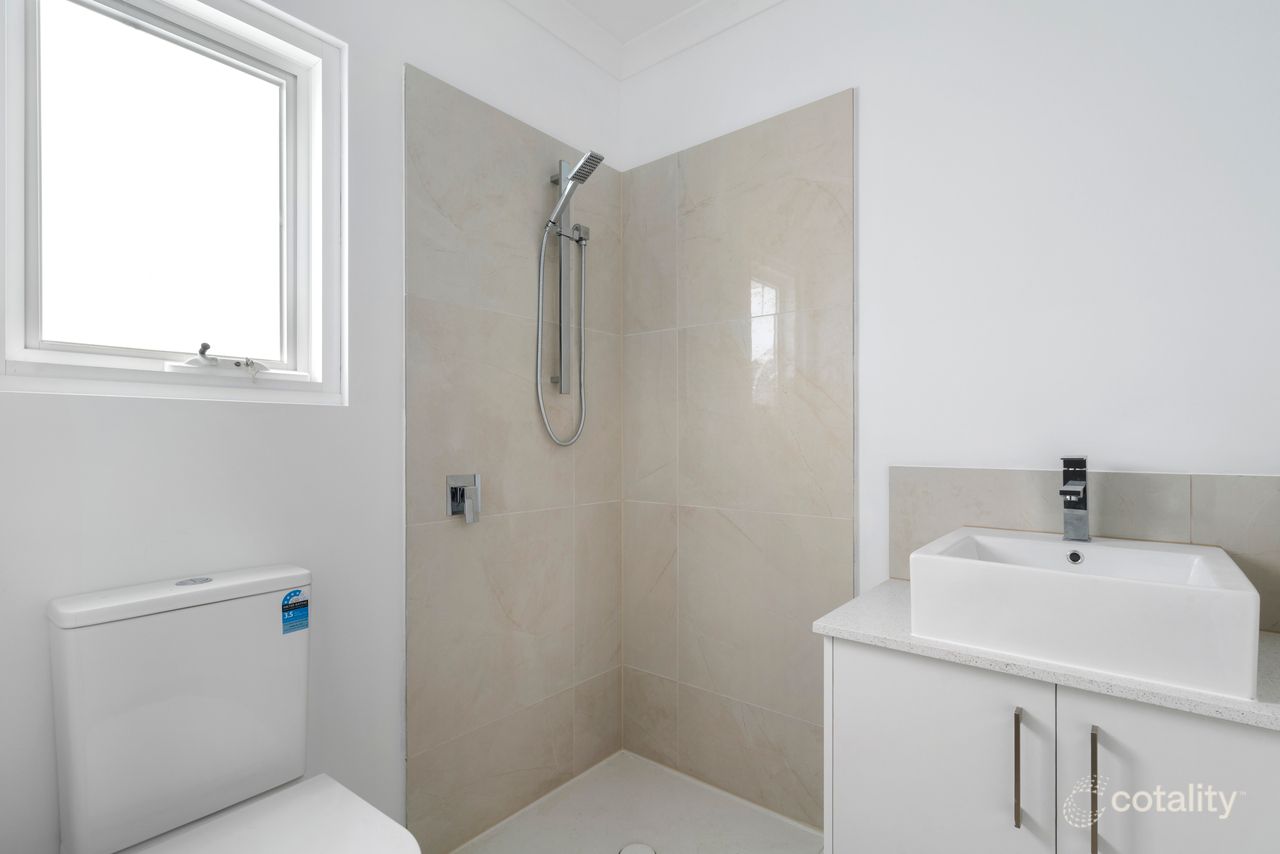8/29 Athol Ct, Langwarrin, VIC 3910