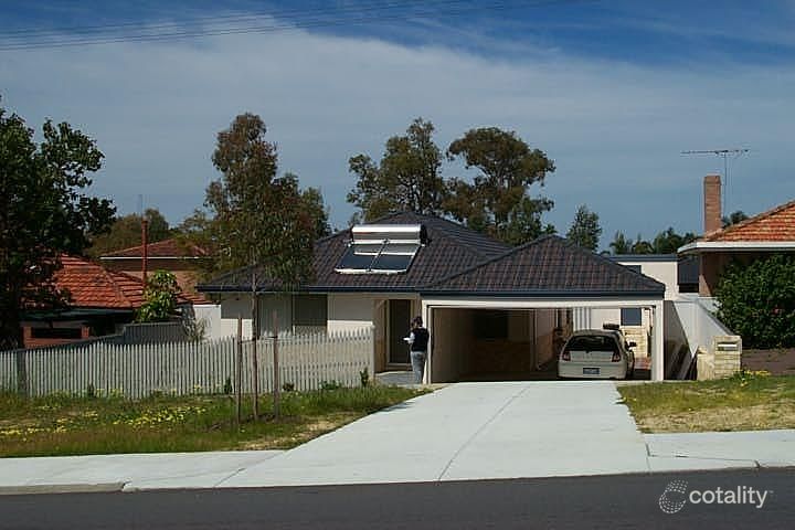 53 Waverley Rd, Coolbellup, WA 6163