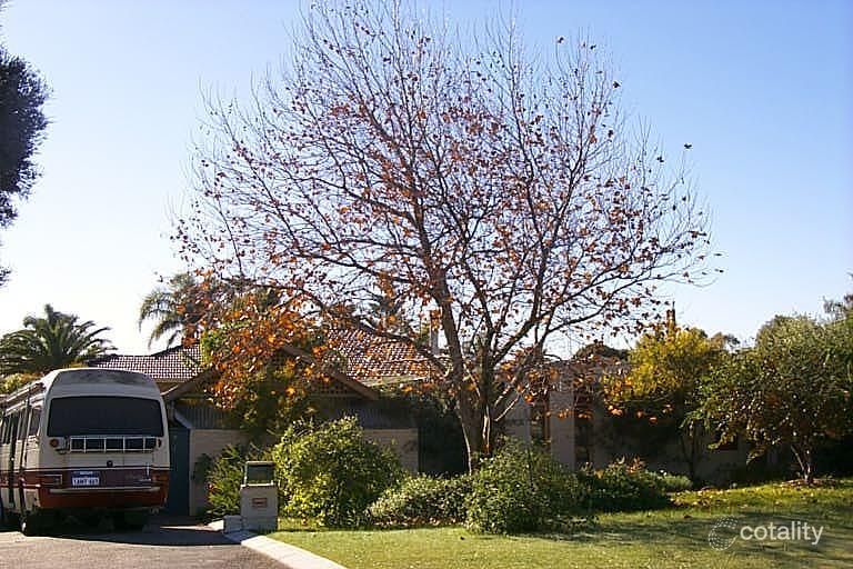 30 Biscayne St, Safety Bay, WA 6169