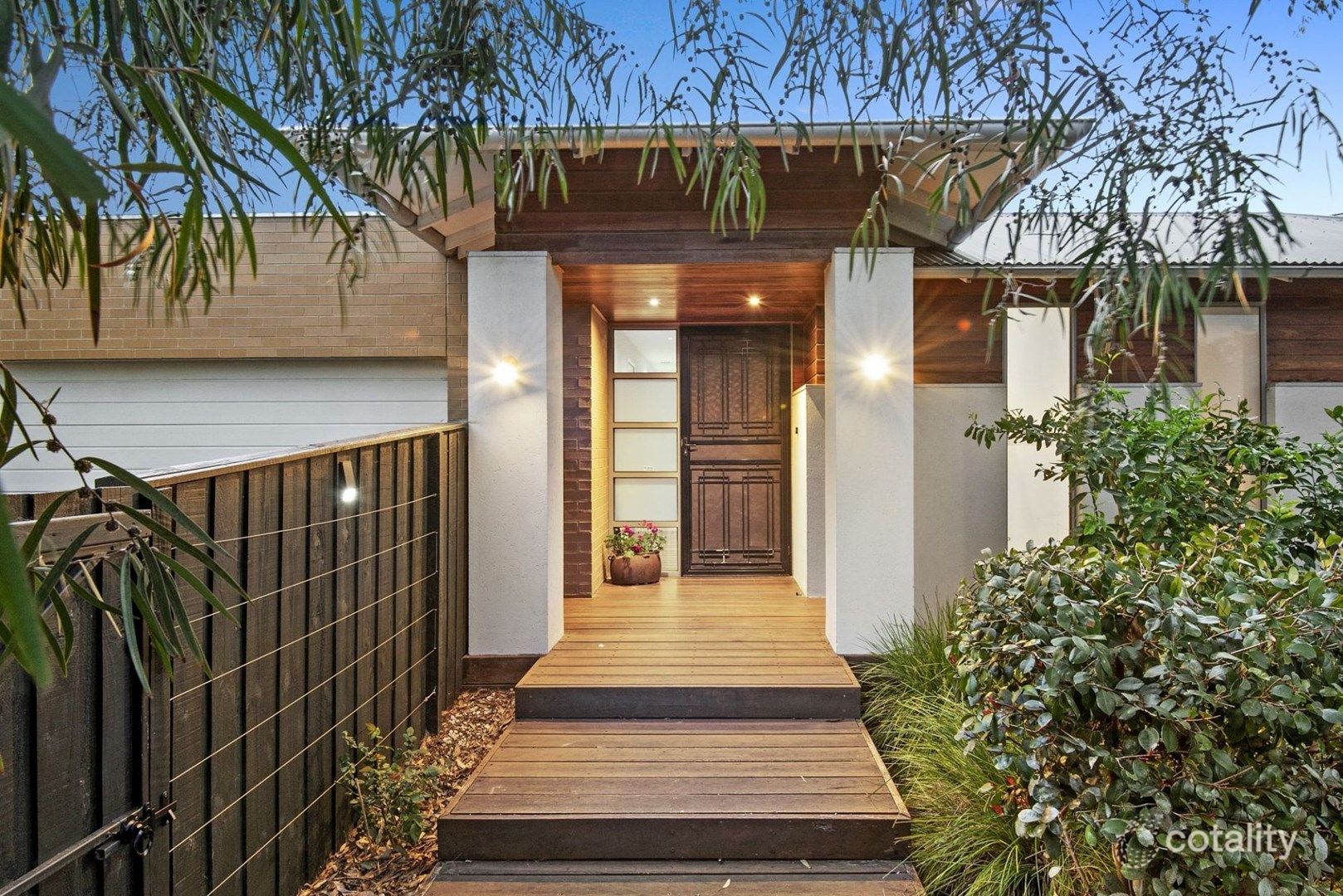 27 Golf Links Rd, Barwon Heads, VIC 3227